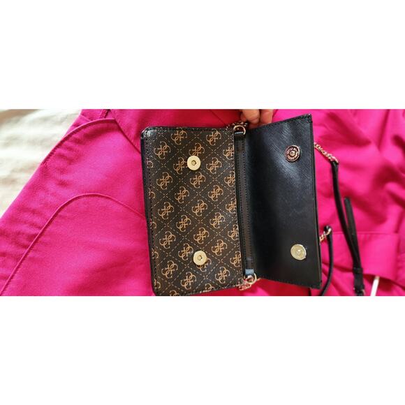 GUESS Hailey Crossbody clutch Black 1981 - Picture 7 of 7